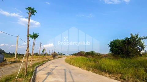 Corner Land for Urgent Sale Boeung Kak 1, Tuol Kork Area