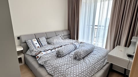 Condo For Rent At The Pinnacle Residence