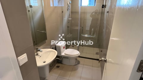 វីឡាLA  លក់នៅក្នុងបុរី ជីប ម៉ុង 60ម៉ែត្រ