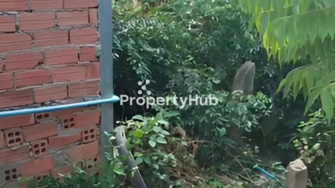 ដីលក់ទំហំ: 7m x 8m (កាត់ផ្លូវរួច) ក្នុងក្រុងអរិយក្សត្រ