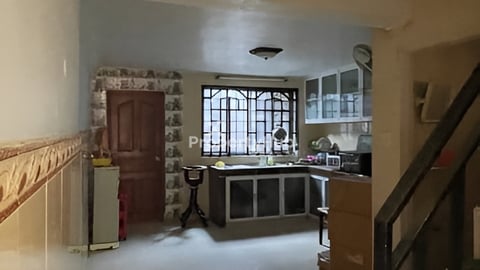 ផ្ទះលក់នៅជាប់បូរីអង្គរ អ៊ីអន២