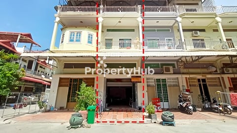 🏘 ផ្ទះល្វែង នៅជិតផ្សារពោធិញ្ញាណ  ត្រូវការលក់បន្ទាន់ខ្លាំង ​