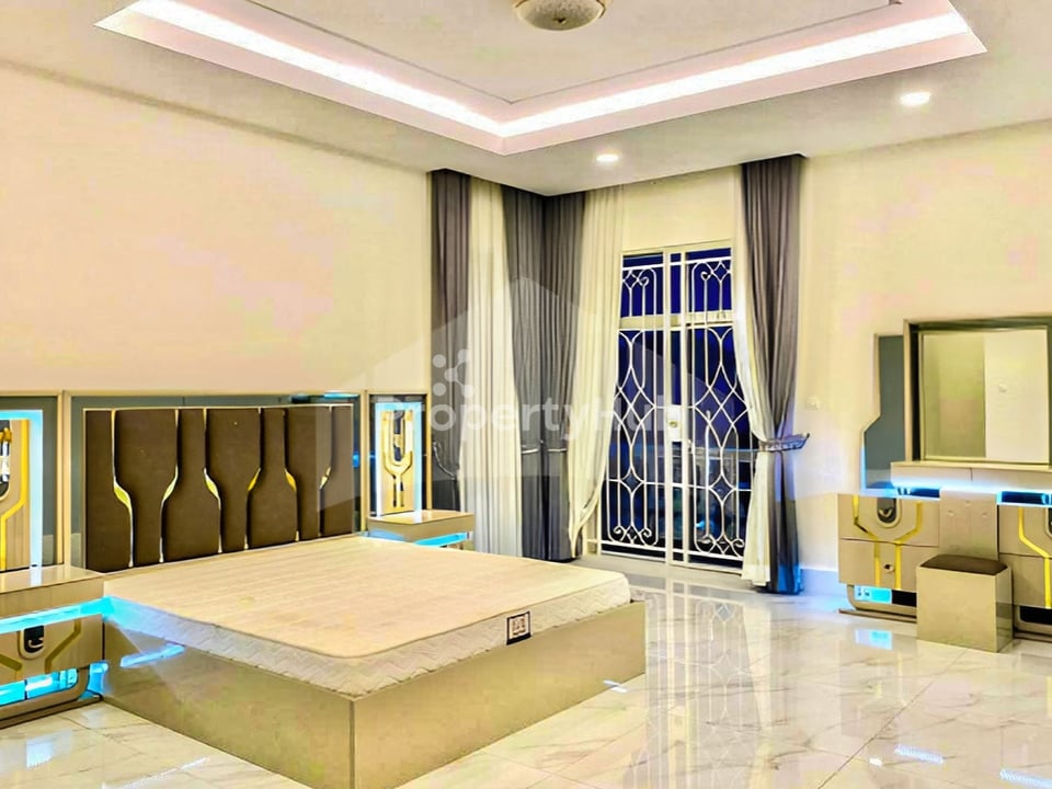 រូបភាពអចលនទ្រព្យទី 4