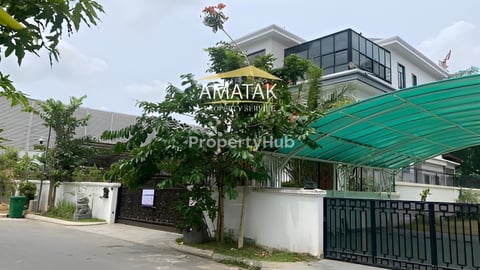 Villa លក់ក្នុងបុរីវិឡាថោន