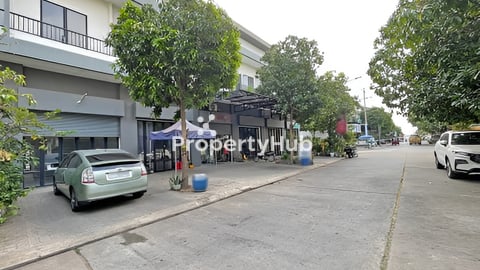 🏘 ផ្ទះអាជីវកម្ម (SH) ក្នុងបុរី ជីបម៉ុងទួលពង្រ ត្រូវការលក់បន្ទាន់ខ្លាំង (កូដ: A0