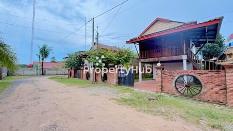 🏠 House For Rent at Kampot!0974213142Price 1XX$ per month• ☎️0966304243