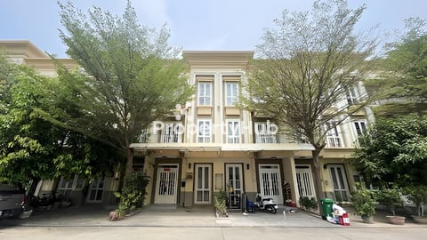 Link house for sale at borey Mekong royal