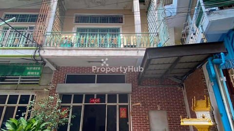 Urgent Flat for sale in Olympic Area