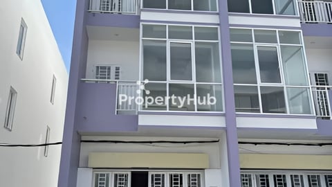 បុរី ជឺពុំ លក់បន្ទាន់ 110,000$ តំលៃក្រុមហ៊ុន 135,000