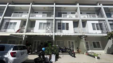 វីឡាកូនកាត់​ LC2 លក់បន្ទាន់ខ្លាំងមានតែមួយក្នុងតំបន់