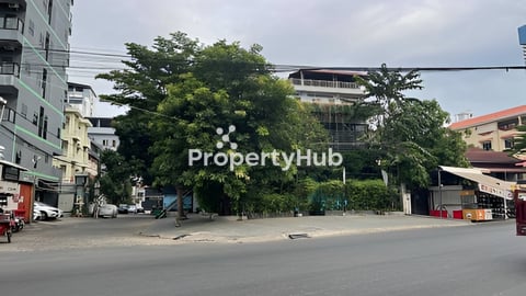 ហាងកែងសម្រាប់ជួល នៅបឹងត្របែក | Shop for Rent in Boeung Trabaek