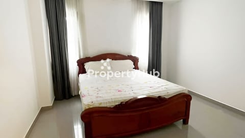 វីឡាឃ្វីនសម្រាប់ជួល នៅក្នុងបុរីជីបម៉ុង ដឹផាកលែន ផ្លូវ ឯ.ឧ ជាសុផារ៉ា