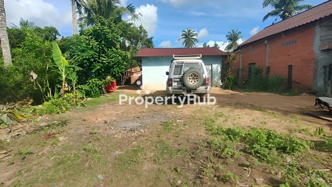 ដីលក់ នៅទីប្រជុំជន