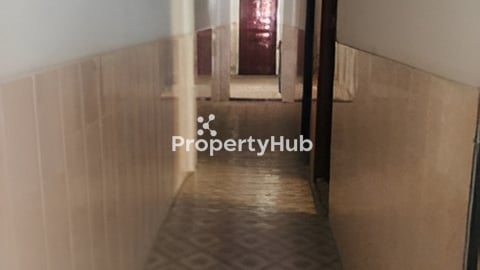 ផ្ទះល្វែង​សម្រាប់ជួល​