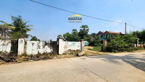 ដីលក់បន្ទាន់នៅខាងលិចកប់ស្រូវ