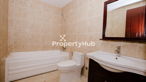 ខុនដូរ​លក់​តម្លៃ​ពិសេស​ កណ្តាលក្រុងជាន់ទី​10