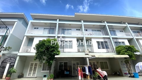 🏡វីឡាកូនកាត់ LC2 សម្រាប់លក់គម្រោង មឺហ្គីរៀន1បុរីប៉េងហួត បឹងស្នោរ