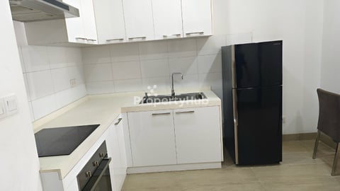 Location- Toul Tompong Market (Russian Market)( ) Studio room size 52  price : $