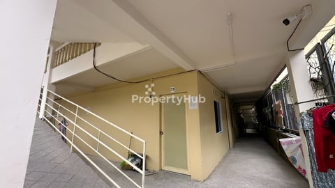 អាគារផ្ទះបន្ទប់ជួលត្រូវការបន្ទាន់