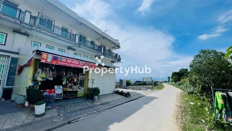 ផ្ទះលក់ ចោមចៅ