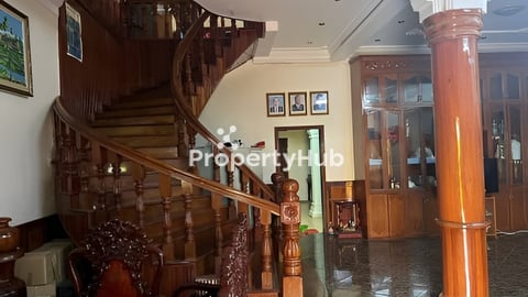 វីឡាលក់នៅបឹងកេងកង