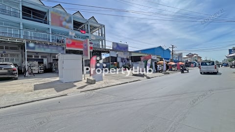 🏘 ផ្ទះអាជីវកម្ម (SH) នៅលើផ្លូវទួលពង្រ ត្រូវការលក់បន្ទាន់ខ្លាំង