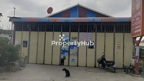 ឃ្លាំងលក់ប្រញាប់