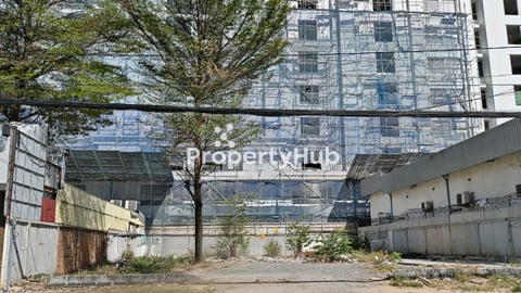 The best land for Rent along crowded 1986 blvd