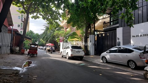 ផ្ទះលក់នៅ ទួលគោក