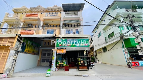 🏘 ផ្ទះល្វែង (កែង) នៅជិតសាលាសង្កាត់បឹងទំពុន ត្រូវការលក់បន្ទាន់ខ្លាំង