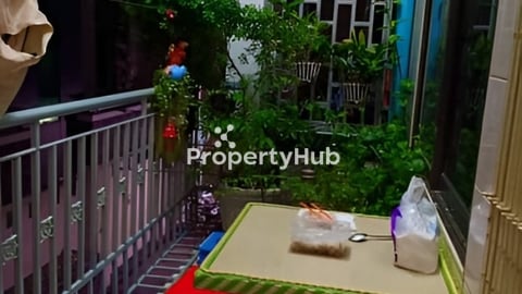 ខ្ញុំ​ចង់លក់ប្រភេទផ្ទះរវែងជាន់ទី1នៅខាងសាលាបាក់ទូក