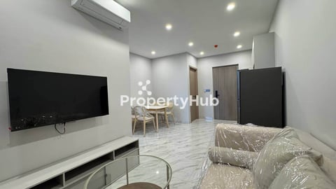 2BR Condo for rent at Crown Towers