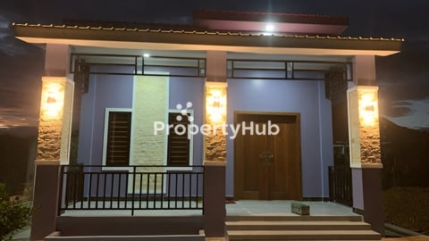 ដីនិងផ្ទះលក់