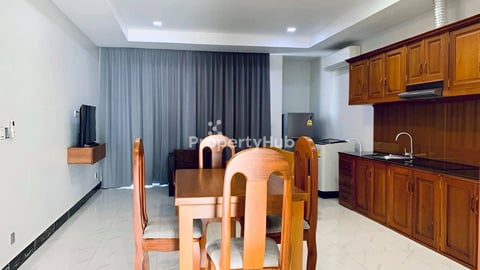 2 bedroom 1000$ size 120sqm At Toul Tompong Market (Russian Market) ផ្សារទួលទំពូ