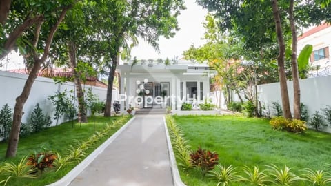 House for Rent in Sala Kamraeuk area