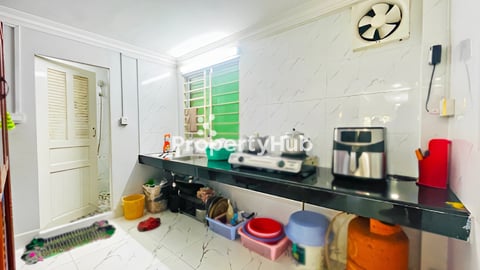 🏘 ផ្ទះល្វែង នៅលើផ្លូវ371 ជិតផ្សារ Chipmong 271  ត្រូវការលក់បន្ទាន់ខ្លាំង