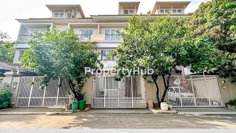 🏡វីឡាកូនកាត់ LB សម្រាប់ជួល នៅក្នុងបុរីប៉េងហួតបឹងស្នោរ គម្រោងផ្លាទីនឹម H-15298