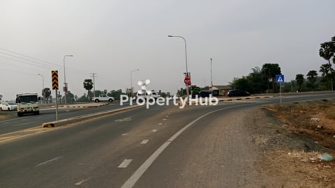 ជួលឬលក់ជាប់ផ្លូវជាតិលេខ៥៣ កែងផ្លូវជាតិលេខ៥វាងក្រុងកំពង់ឆ្នាំង ត្រង់គីឡូម៉ែត្រលេខ