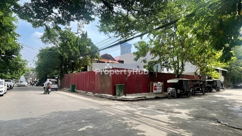 ដីកែងលក់បន្ទាន់ នៅទួលទំពូង