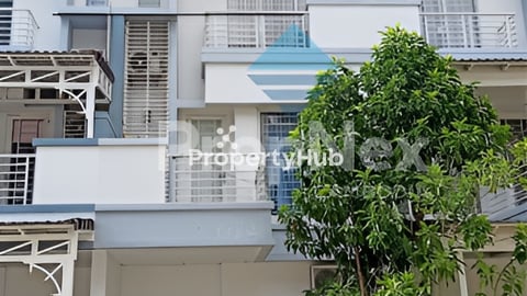 Link house for rent near Aeon2