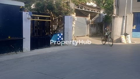 ដីលក់ ទំហំ 8.7m x 40m