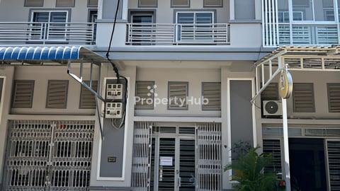 លក់ផ្ទះបន្ទាន់ ក្រោមតំលៃទីផ្សារ