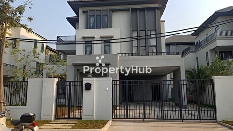 🏠វីឡាឃ្វីនសម្រាប់ជួល នៅក្នុងបុរីជីបម៉ុងលែនម៉ាក 60m