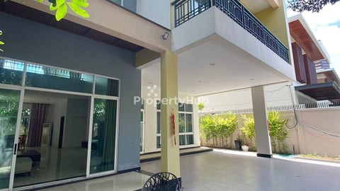 5+1 Bedroom Villa for Rent in Koh Pich 