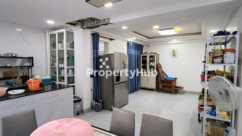 វីឡាកូនកាត់កែង