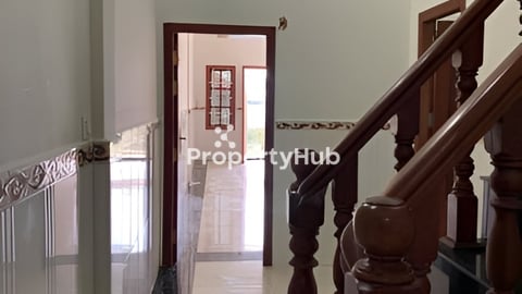 ផ្ទះជួល ឬលក់ ២ល្វែង