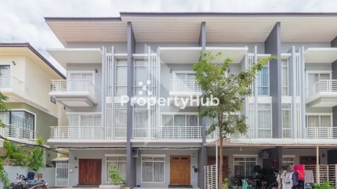 3BR-Link House for Rent in Borey Premier Angkor Palace