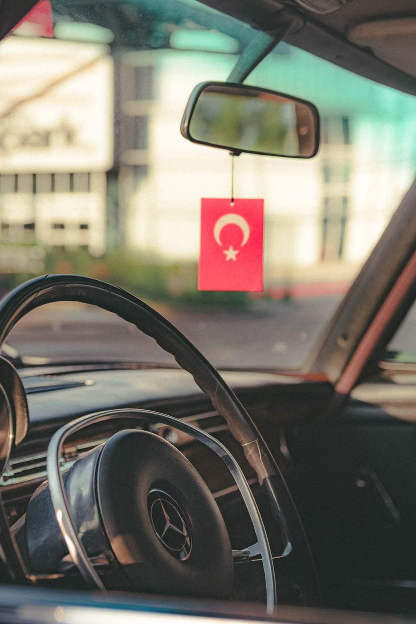 MERCEDES BENZ 280S - @SLLYBTTN photo 17