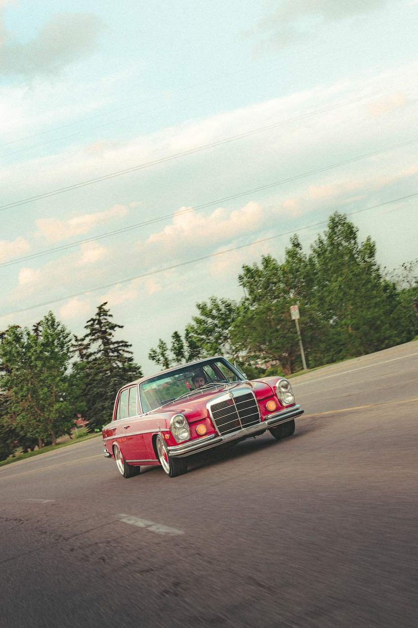 MERCEDES BENZ 280S - @SLLYBTTN photo 1