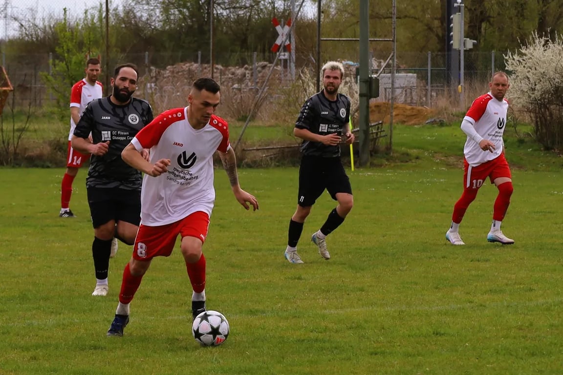 Trenk pružio snažan otpor vodećoj momčadi lige, ali ostao bez bodova